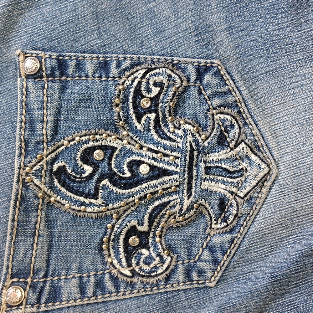 Trinity Ranch Light Blue Jeans With Bling - Picture 2 of 14